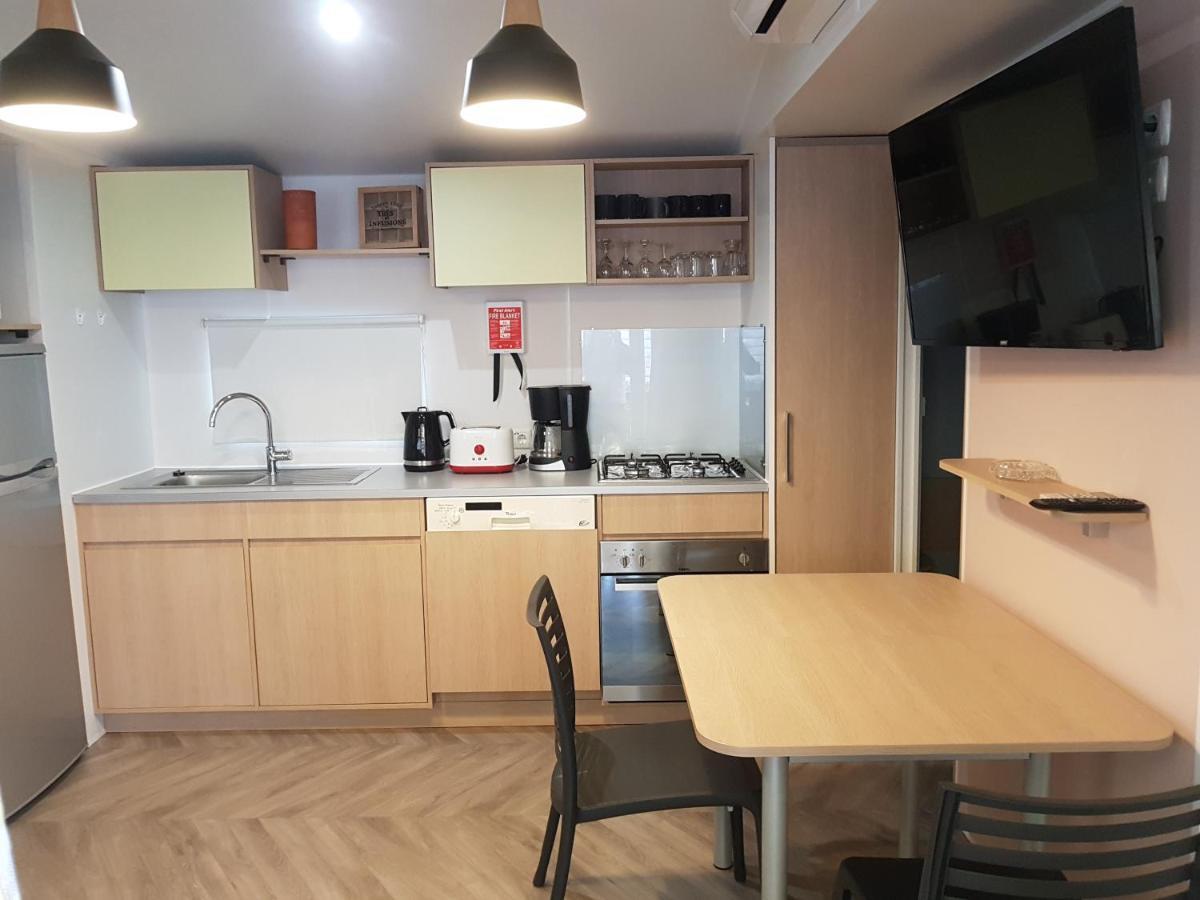 Mobil Home Maxi Confort Sur La Cote D'Azur เฟรฌูส ภายนอก รูปภาพ